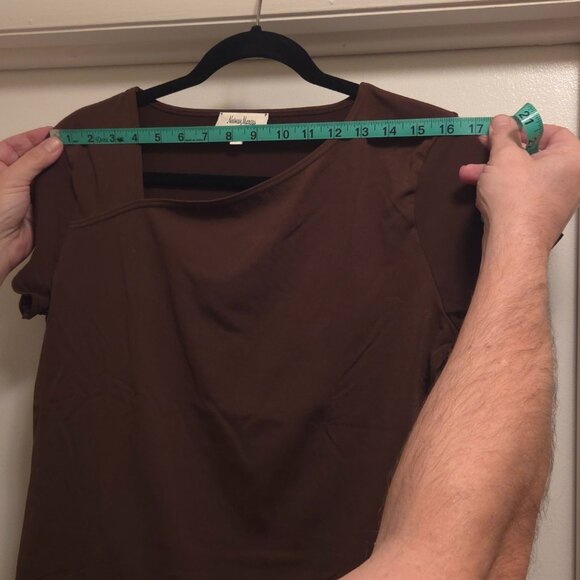 Nieman Marcus Exclusive Women's Top - Picture 7 of 10